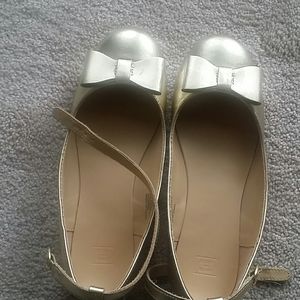 Janie and Jack gold shoes size 3k